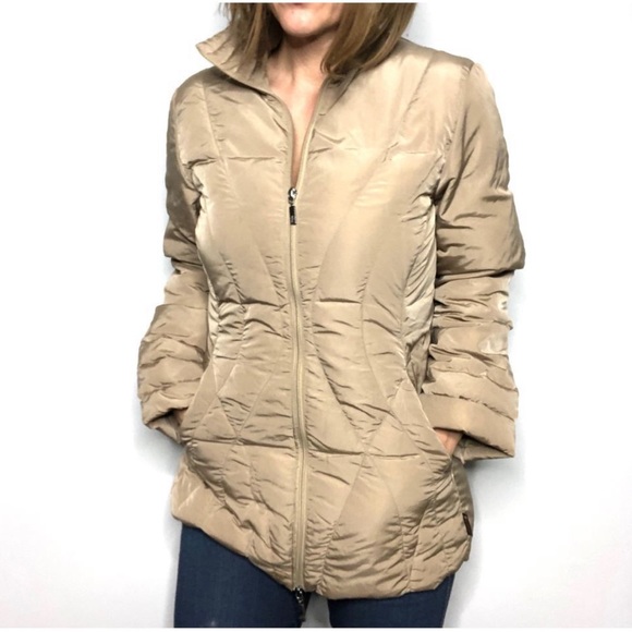 MONCLER - Gold Quilted Winter Puff Coat, XL - Picture 7 of 8